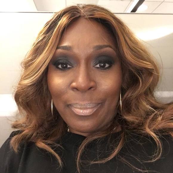 Meet your Posher, Gigi - Picture 1 of 1